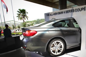 Sedan coupe BMW Seri 4